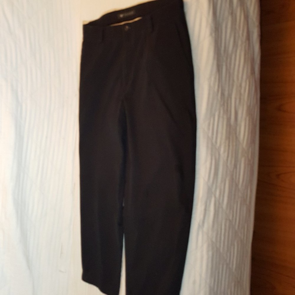 Dockers Black 100% cotton flat front pants